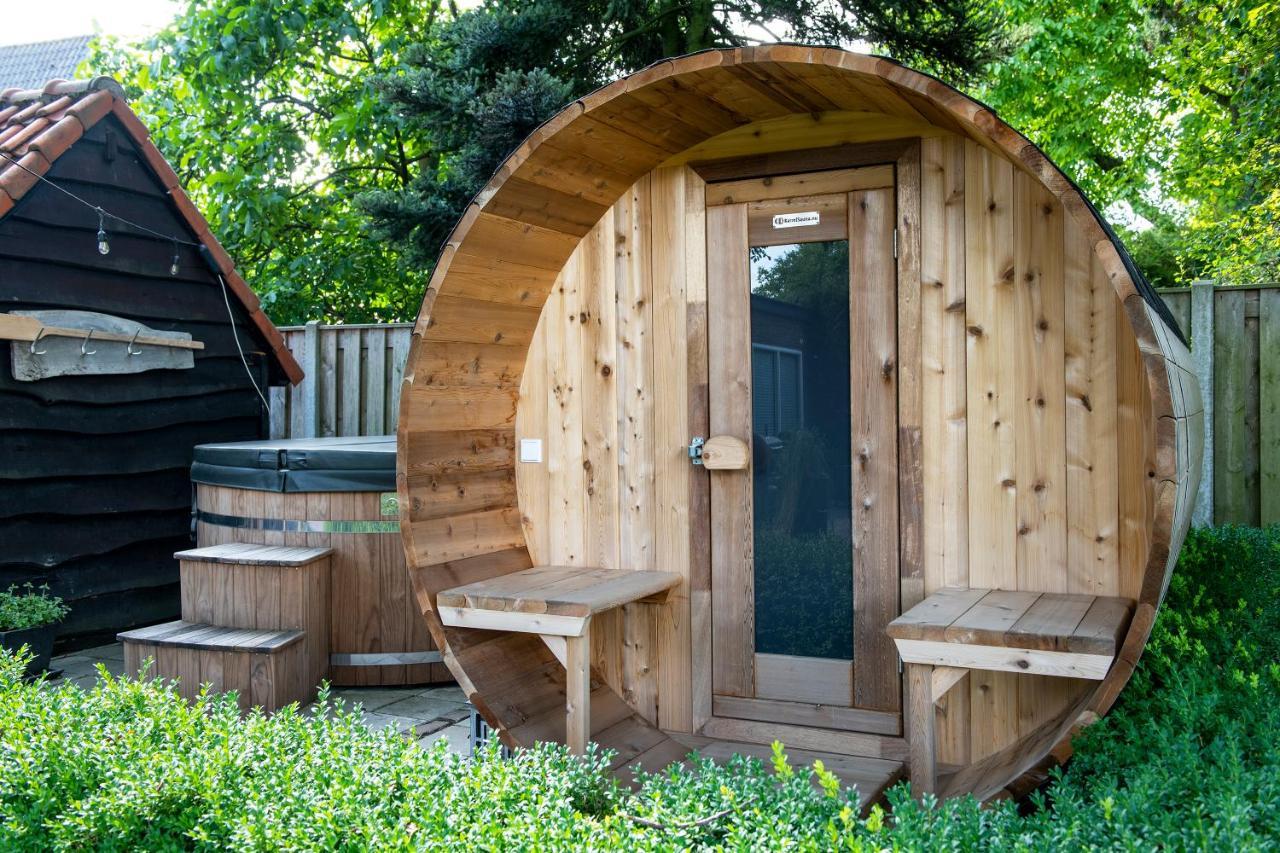 Hush Bed & Breakfast Χέλμοντ Εξωτερικό φωτογραφία