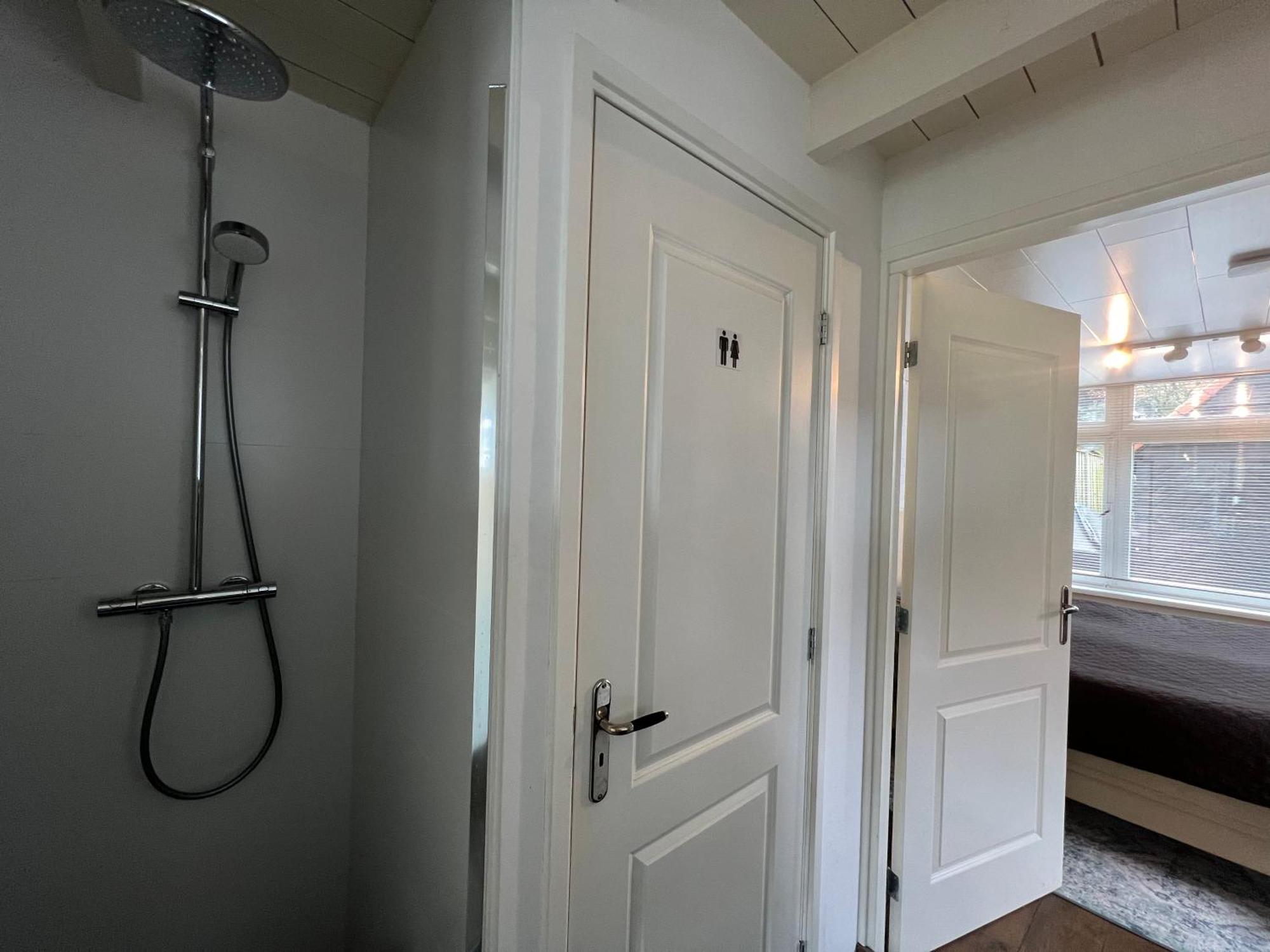 Hush Bed & Breakfast Χέλμοντ Εξωτερικό φωτογραφία