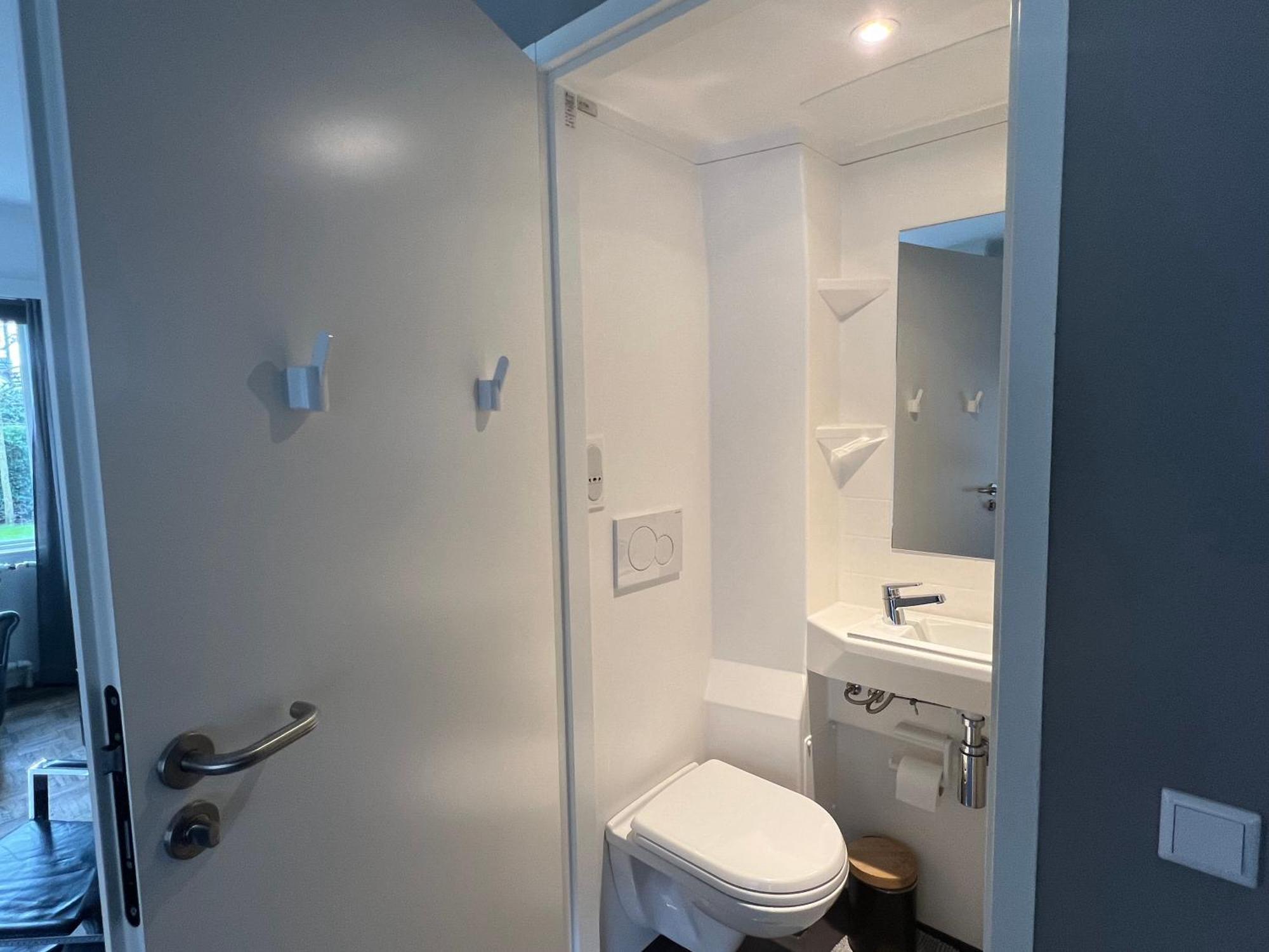 Hush Bed & Breakfast Χέλμοντ Εξωτερικό φωτογραφία