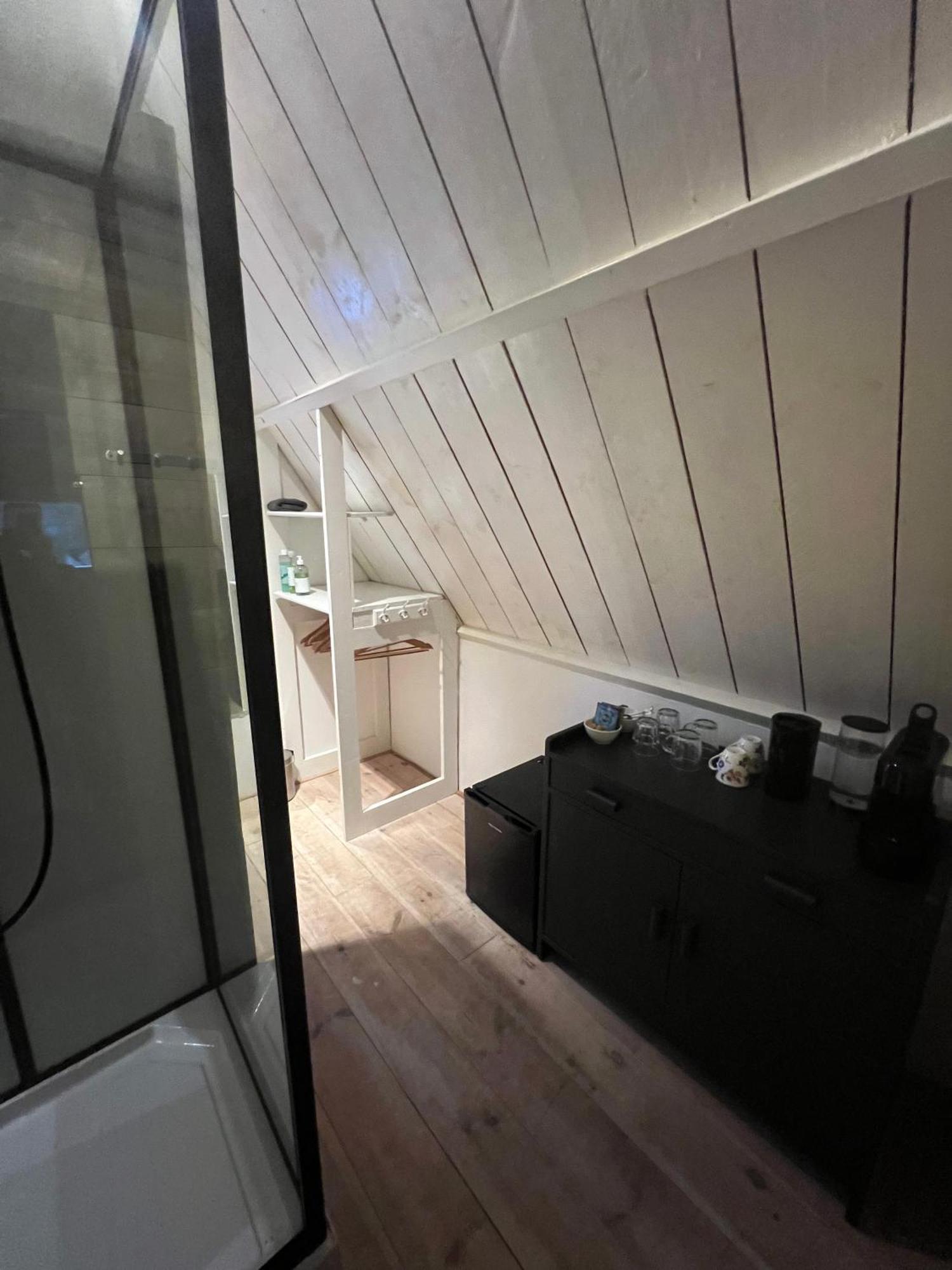 Hush Bed & Breakfast Χέλμοντ Εξωτερικό φωτογραφία